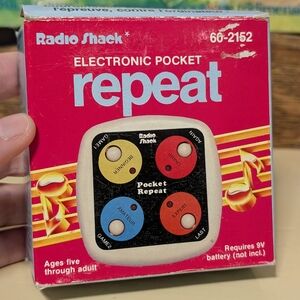 Radio Shack 1980"s Pocket Repeat Electronic Memory Game (Simon Says style) VTG